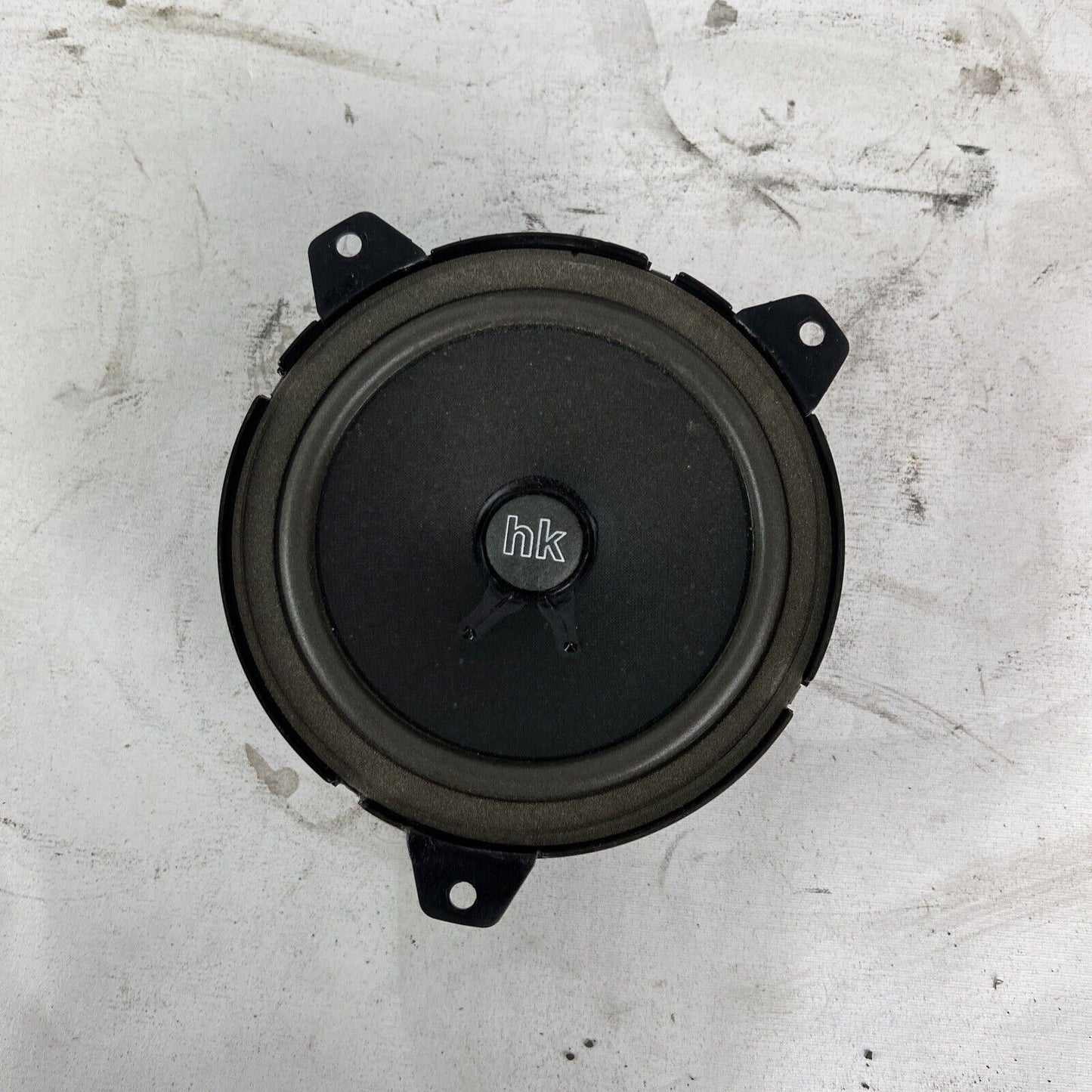 1999-2005 BMW 3-SERIES E46 FRONT LT RH  DOOR SPEAKER HARMAN KARDON BLACK OEM #28