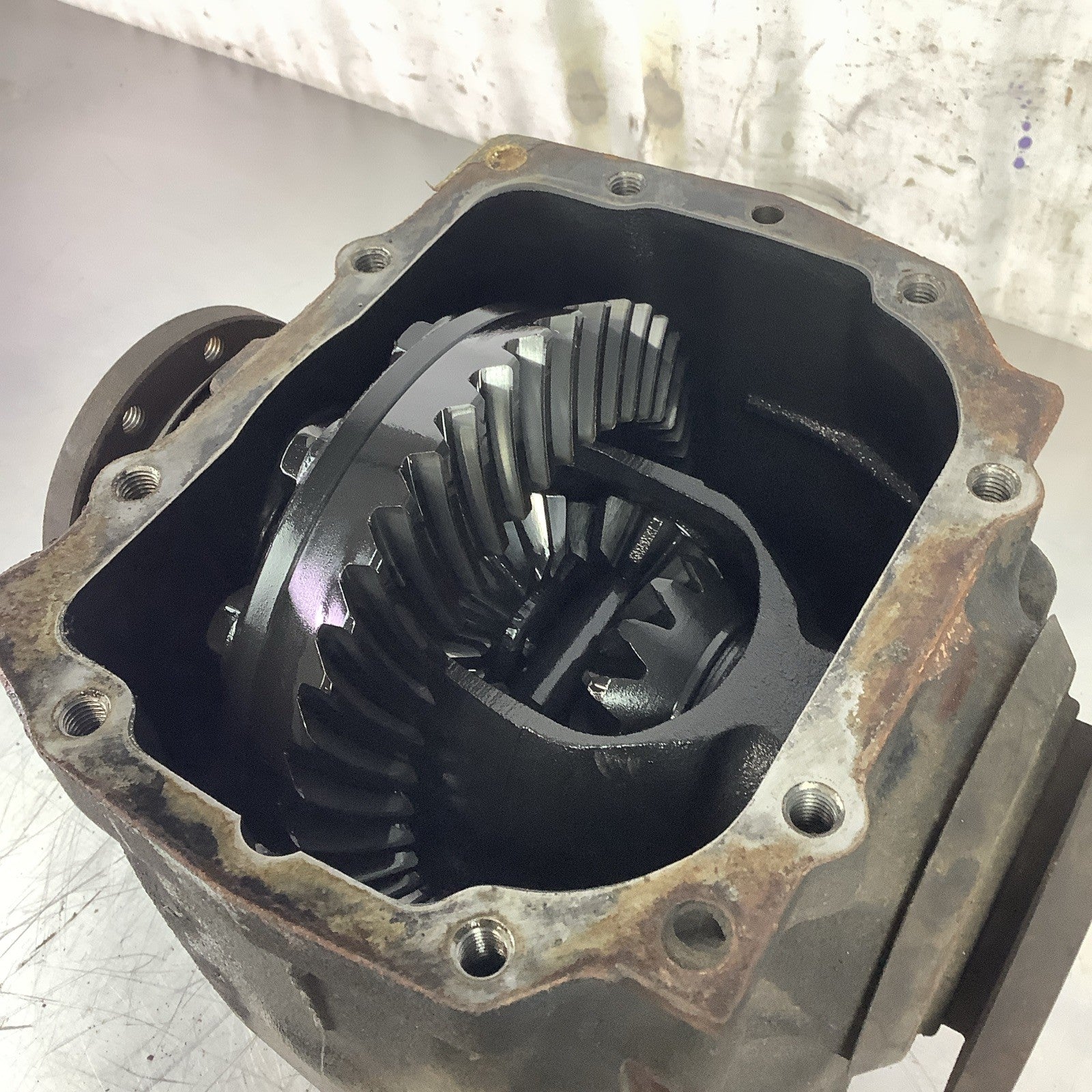01-05 BMW E46 330XI AWD Manual Rear Axle Differential Drive 3.07 Ratio OEM✅