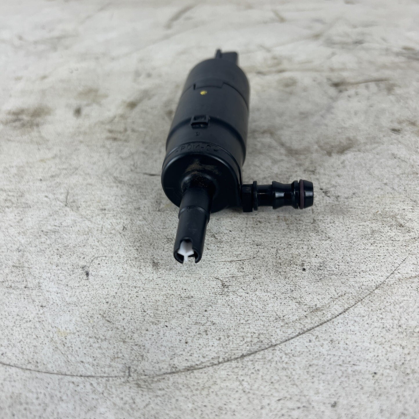 BMW E90 E93 E60 E46 E39 E83 E63 330 530 535 X3 X5 Head Light Lamp Washer Pump