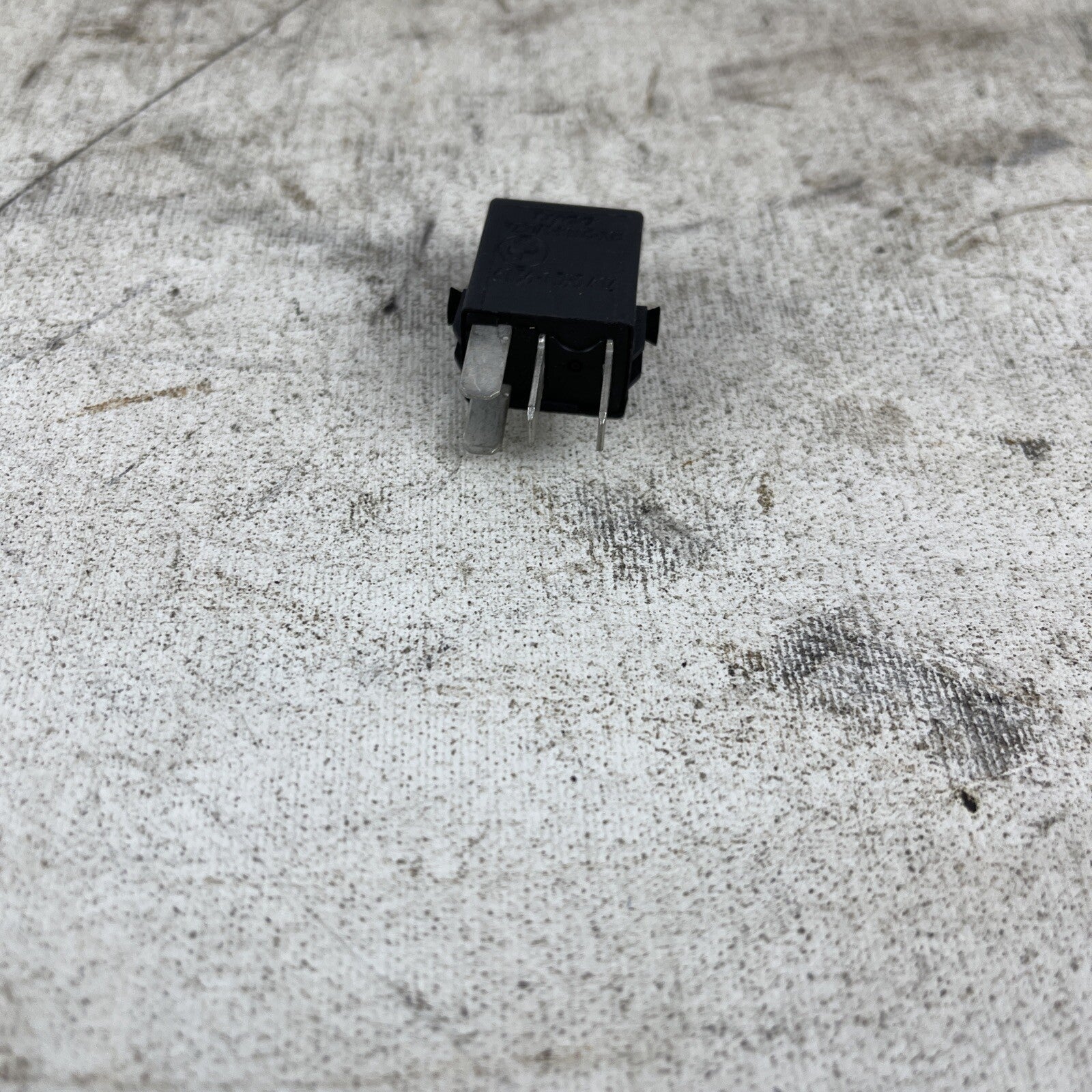 1994 Bmw R1100rs Relay Assembly Siemens 61.36-1393412