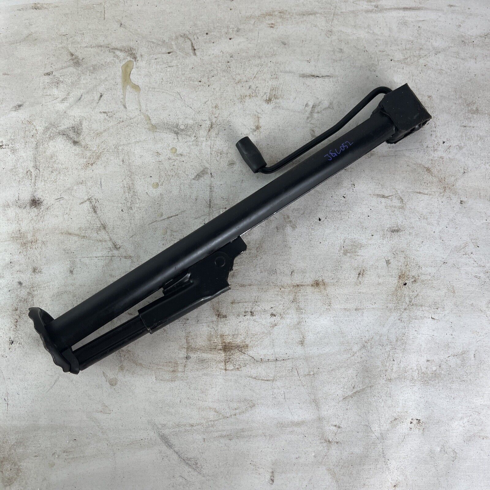 BMW E36 318i 94-99 In Car Jack OEM 95 96 97 98 99