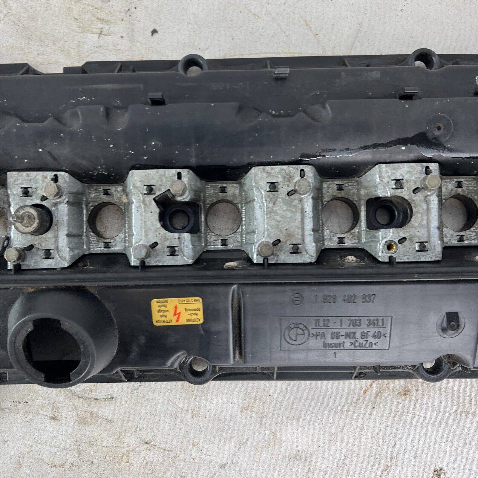 BMW M52 S52 Valve Cover 1996-2000 USED OEM E36 E39 Z3 USED OEM