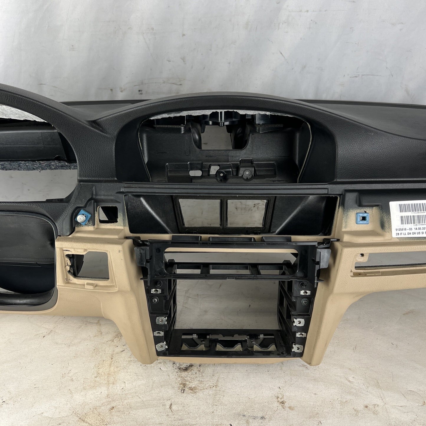 ? 06-13 OEM BMW E90 E92 Sedan Coupe Dash Dashboard w/ Navigation iDrive Beige