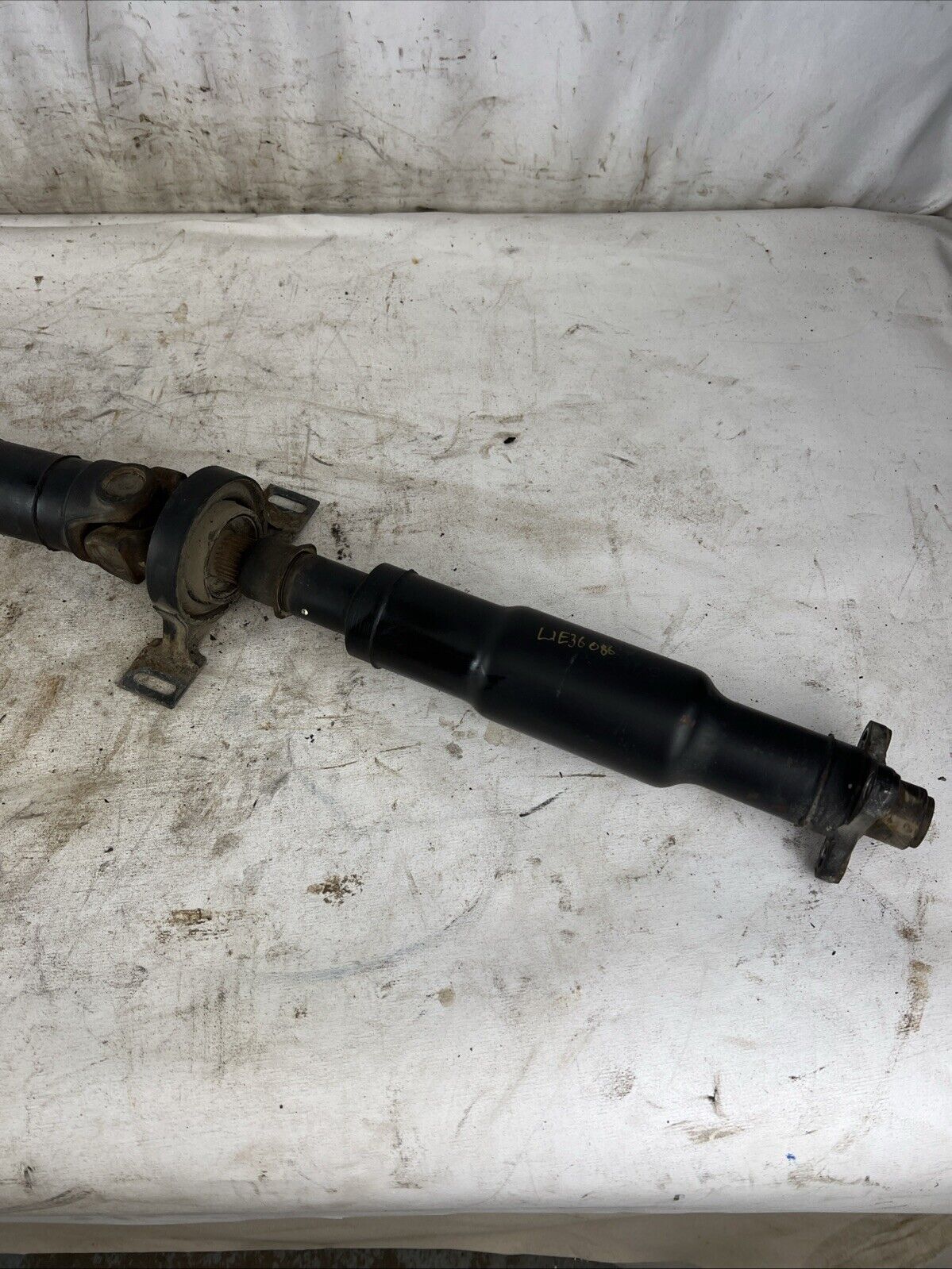 E36 Automatic Transmission Driveshaft Propshaft 323i 325i 328 1992-99 Auto