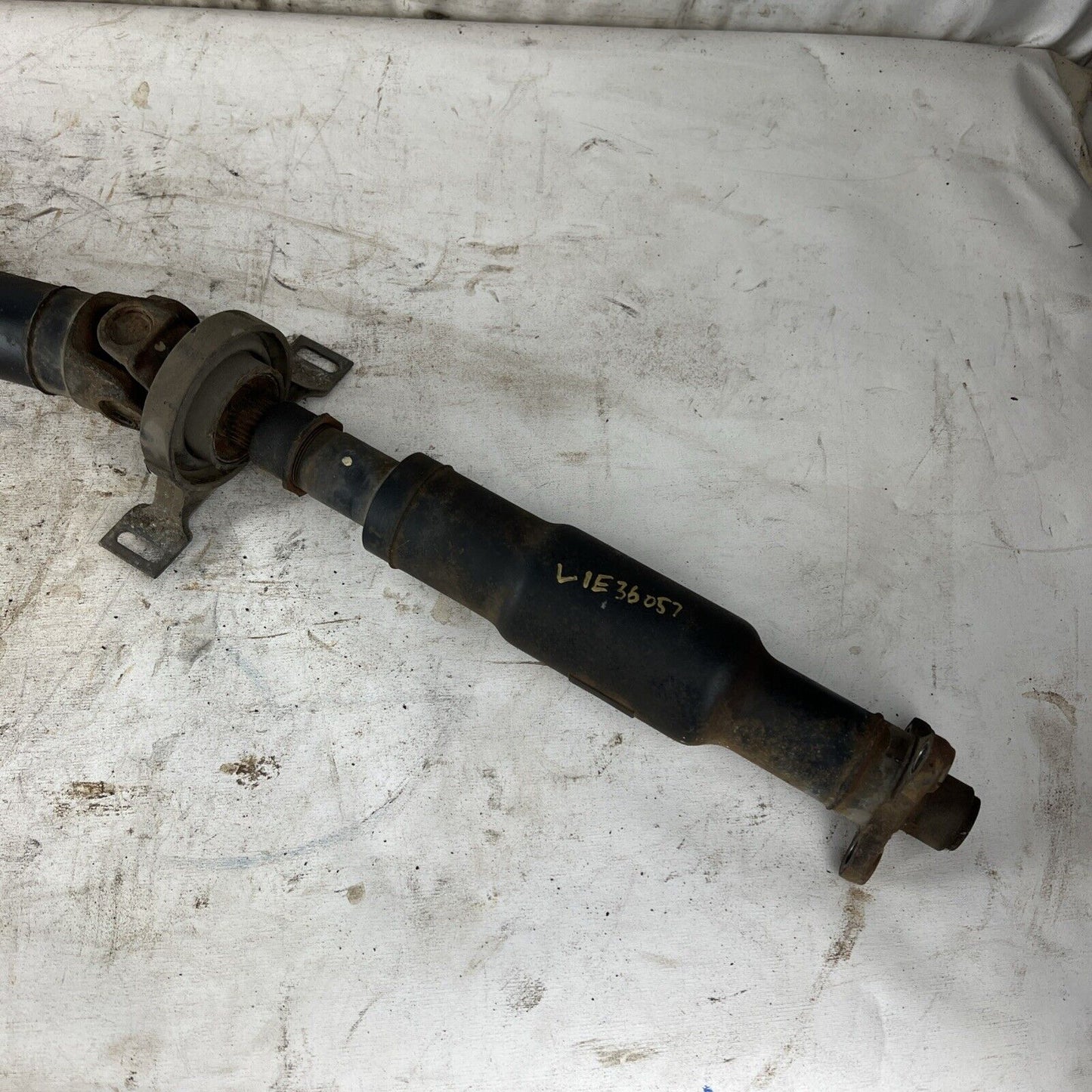 1992-1999 BMW E36 323i 325i Drive Propeller Shaft for Auto Transmission OEM