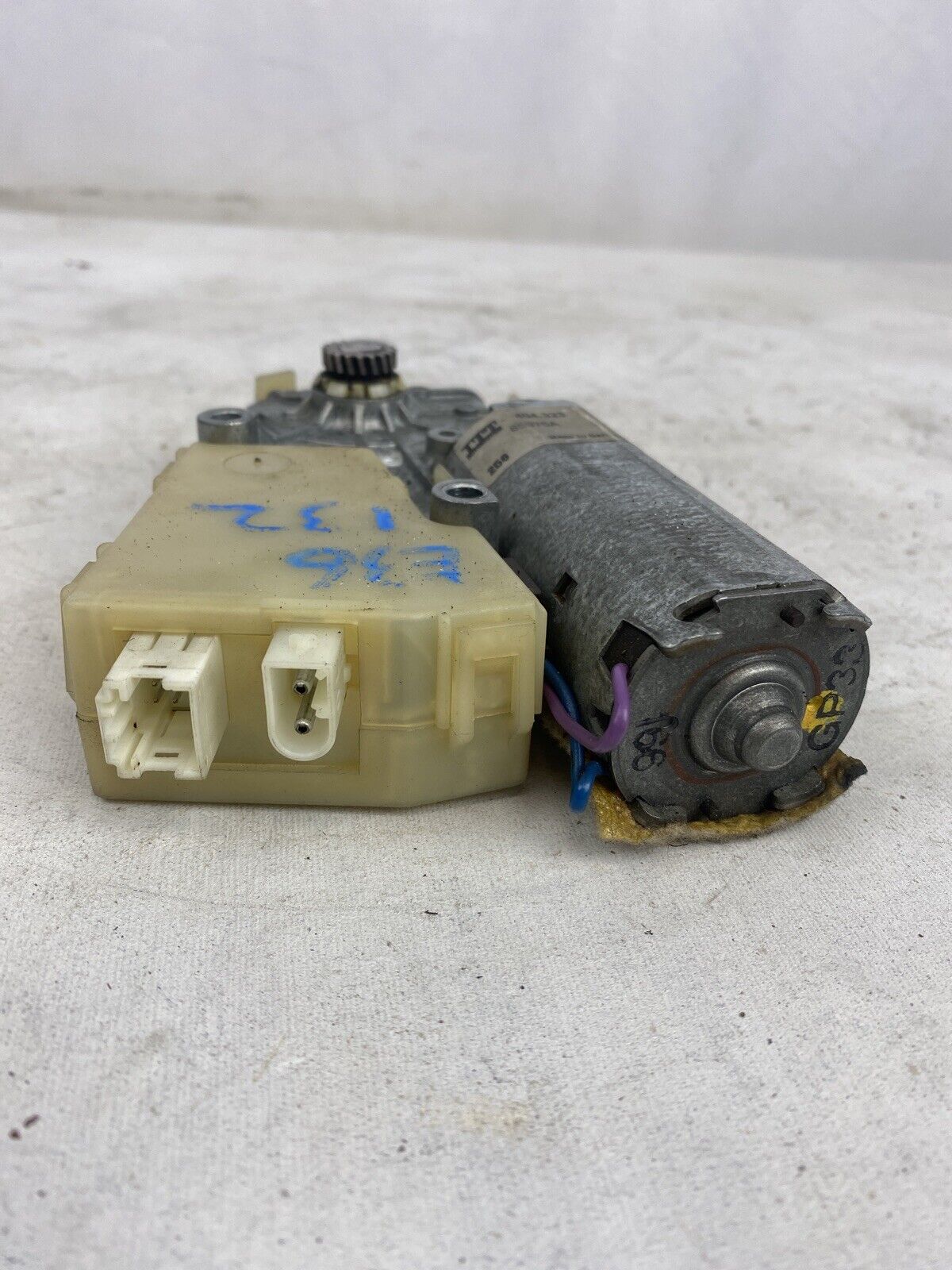 BMW SUNROOF ELECTRIC MOTOR DRIVE CONTROL WINDOW MODULE 328I 92-99 OEM