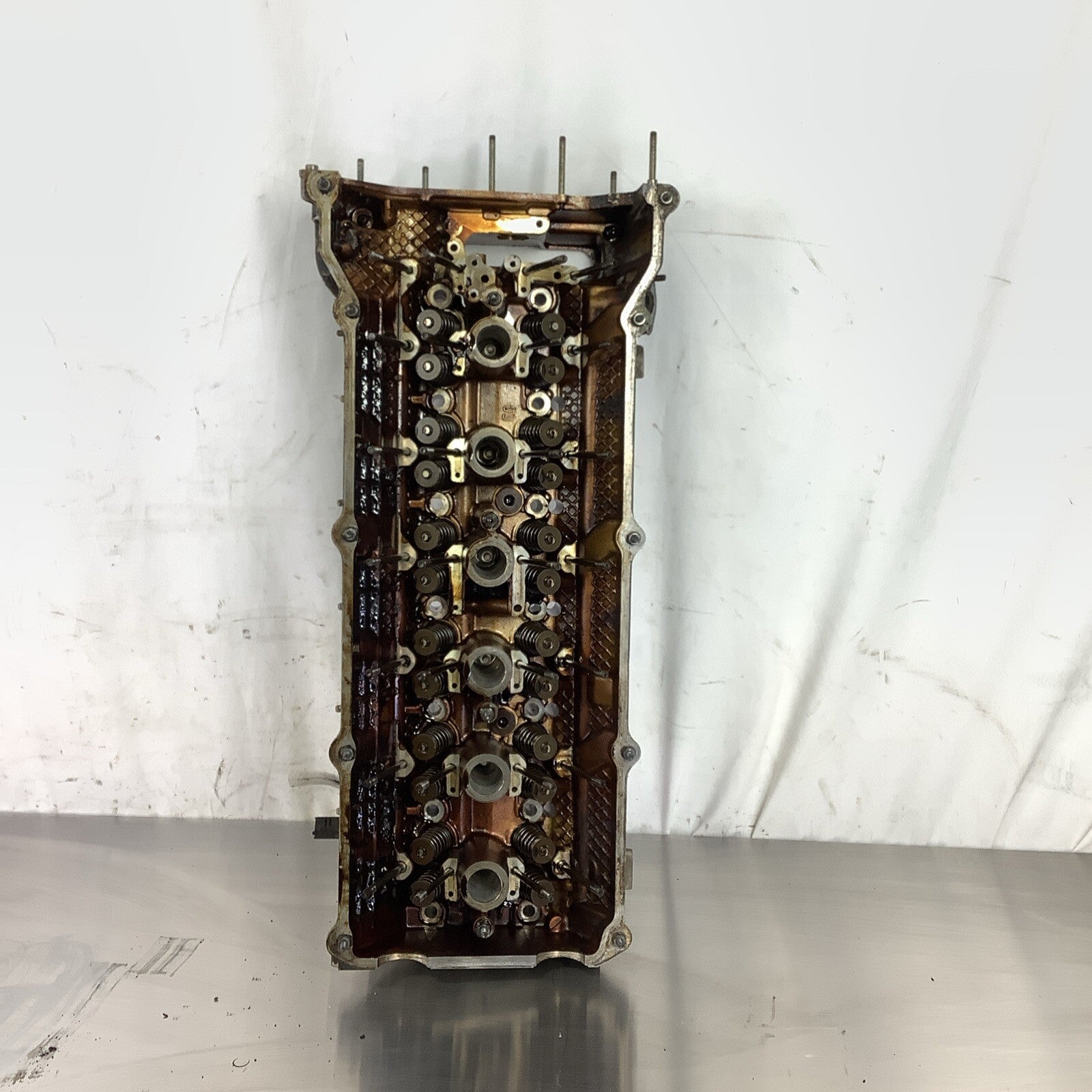 99-06 BMW  E39 E46 E60 E53 E83 E85 2.5L/2.8L/3.0L  M52TU M54 CYLINDER HEAD #061