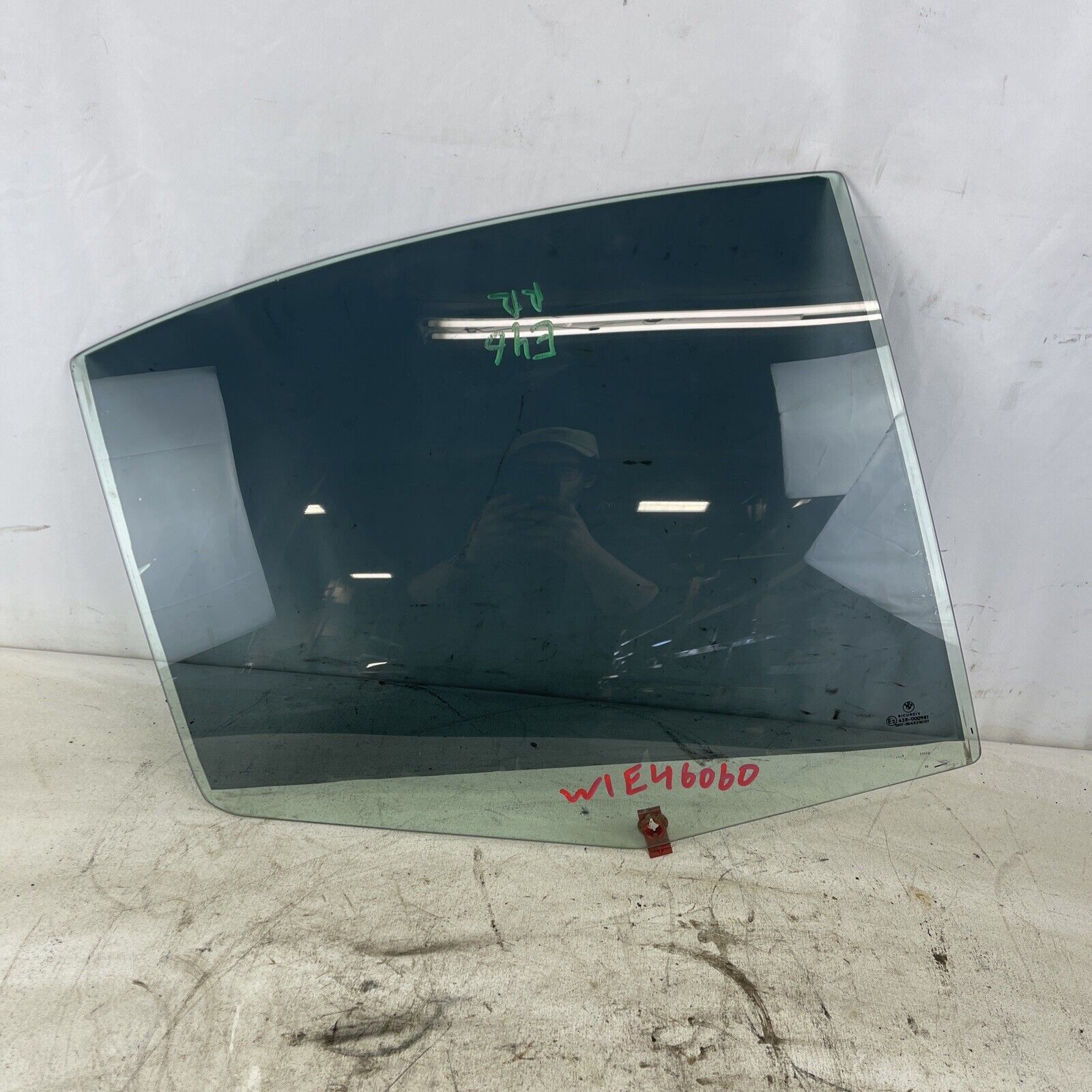 OEM BMW E46 325i 330i 323i 328i 99-05 SEDAN Right Passenger Rear Window Glass