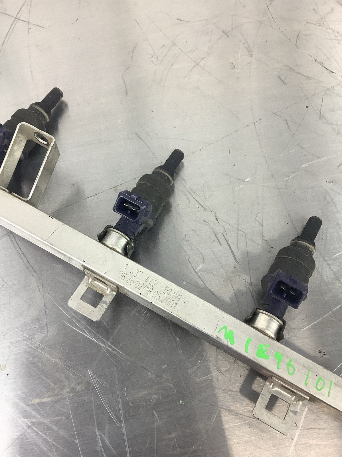 2001-05 BMW E46 330i 330ci E39 530i E53 X3 M54 ENGINE FUEL INJECTORS 1437442 #01