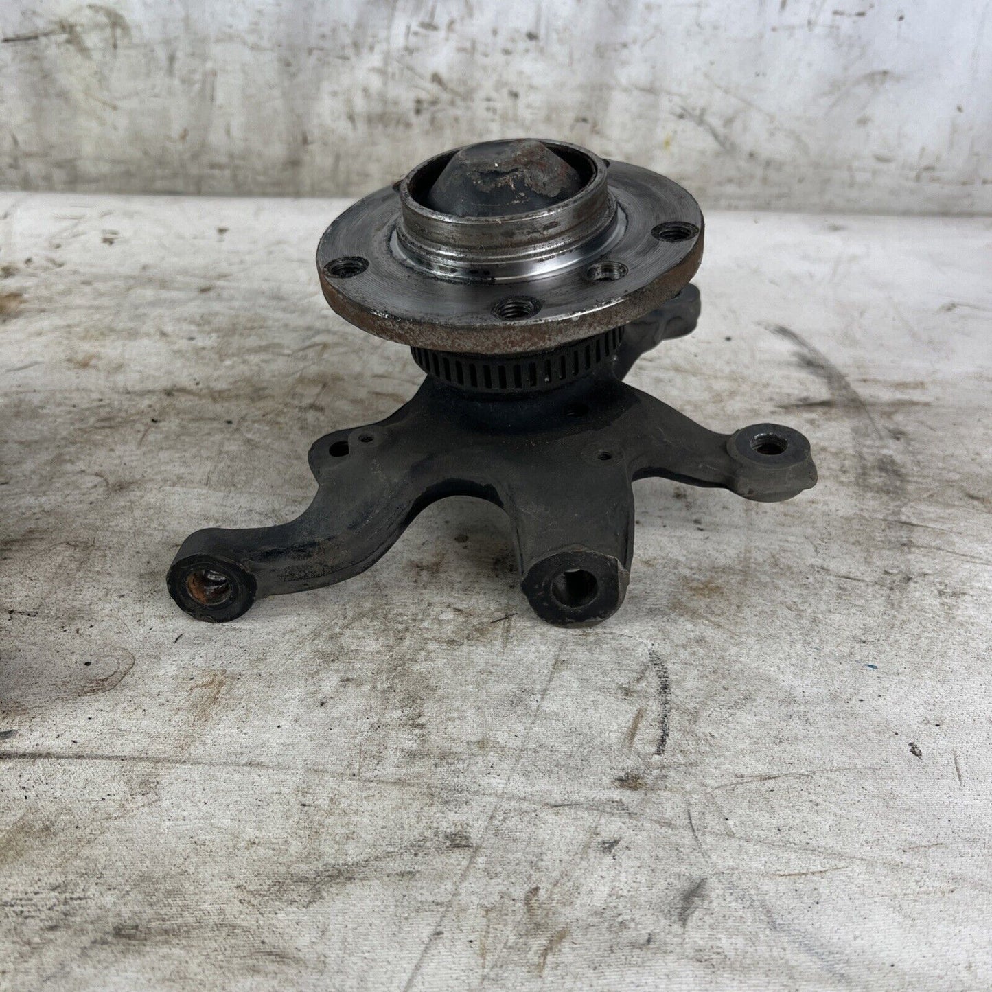 BMW E36 RWD 323 325 328 FRONT PASSENGER & DRIVER WHEEL HUB KNUCKLE SPINDLE