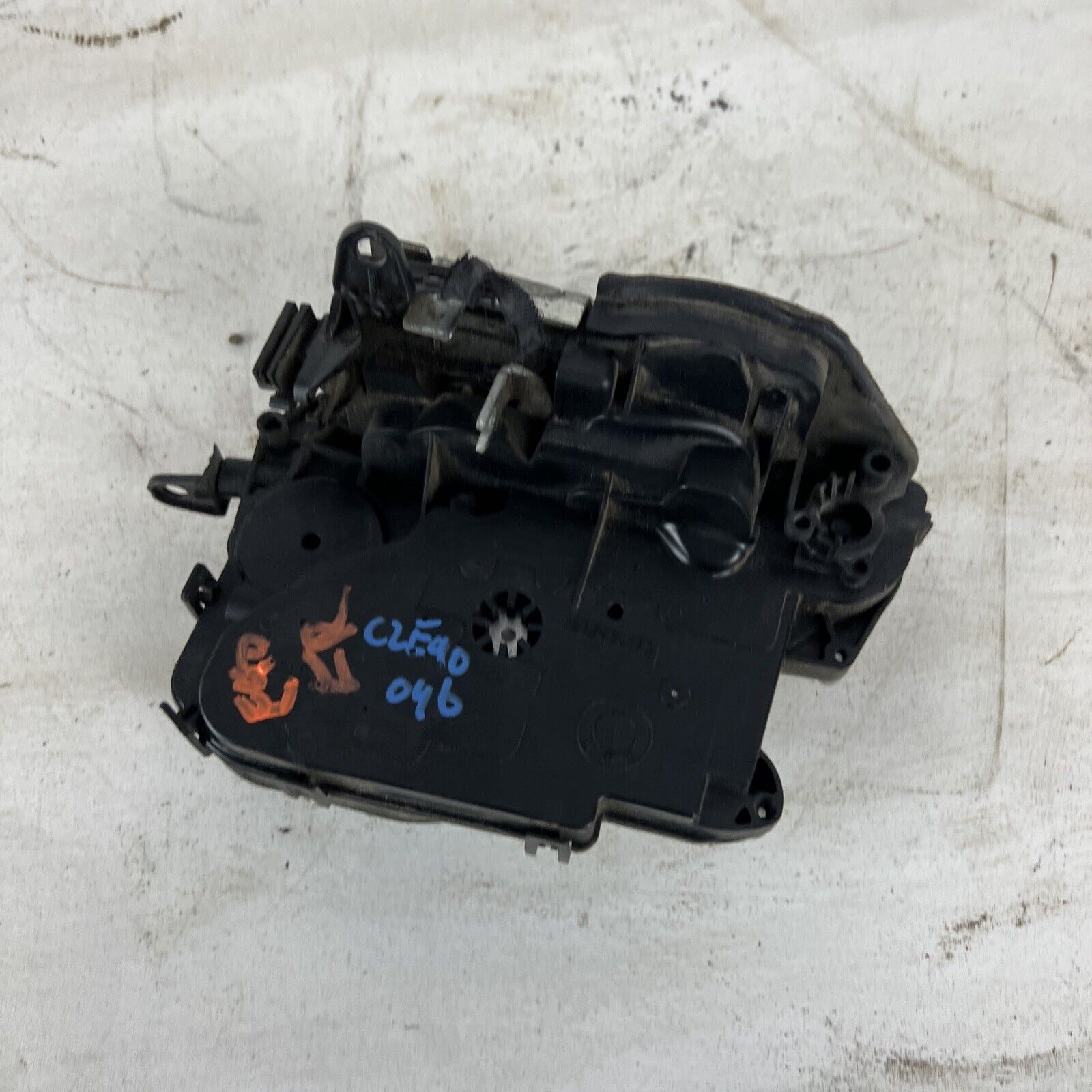 06-13 OEM BMW E90 E92 328 335 330 Front Right Door Lock Latch Actuator OEM