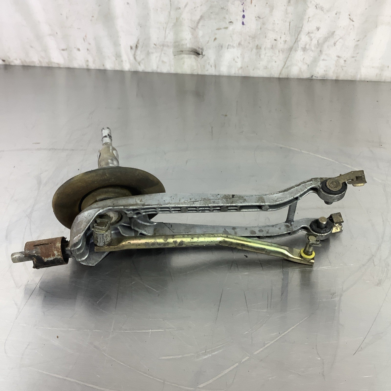 BMW E46 330xi M54 5 SPEED MANUAL TRASMISSION GEAR LINKAGE SHIFTING SHIFT ARM