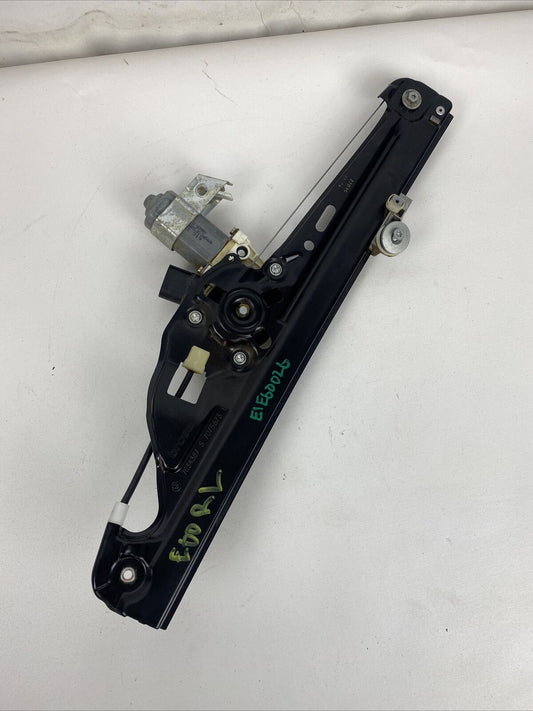 04 - 07 BMW 550i 545i 530i DRIVER REAR WINDOW REGULATOR With Motor e60 7034387