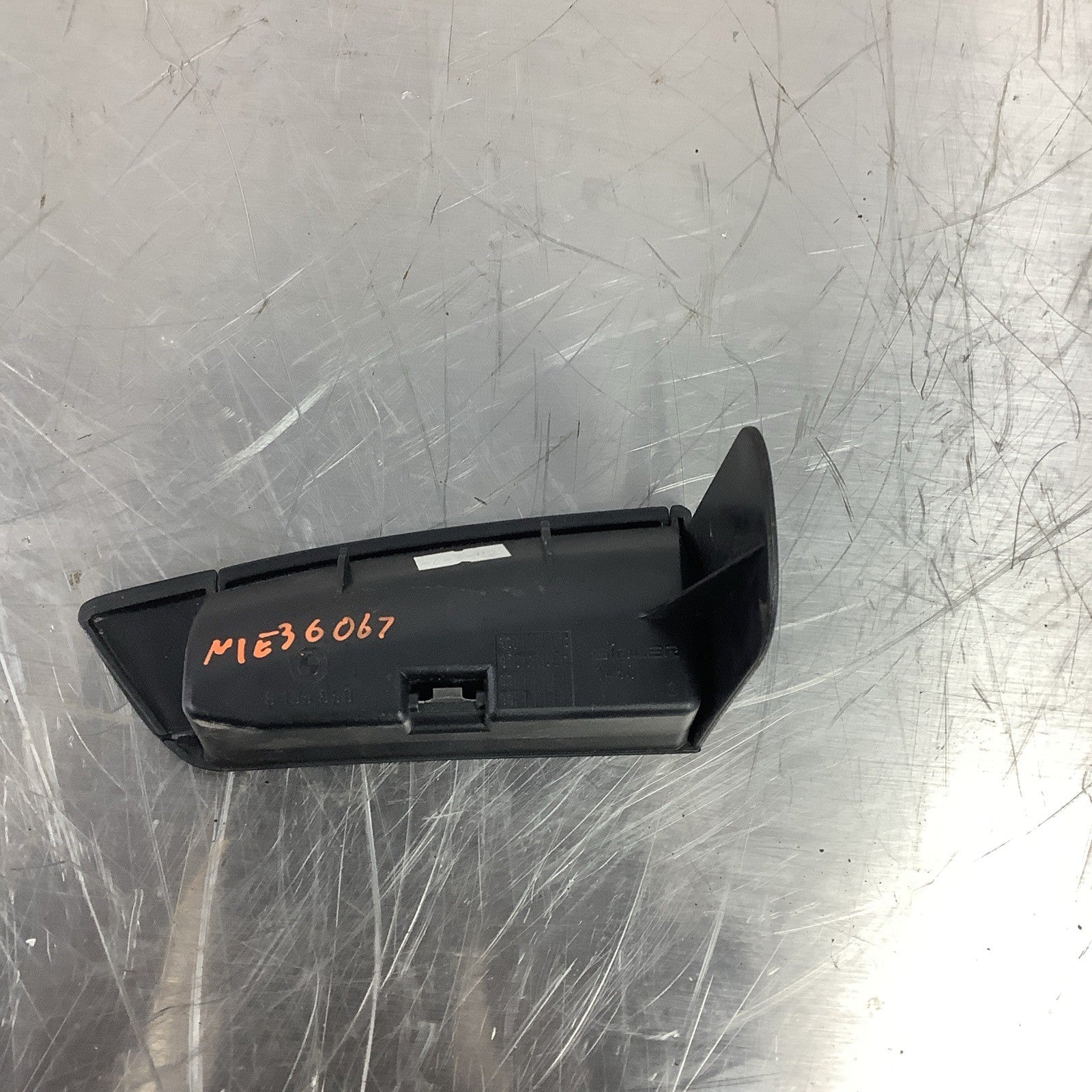 BMW E36 sedan OEM black door panel coin holder / tray #8135859 3-series 92-98
