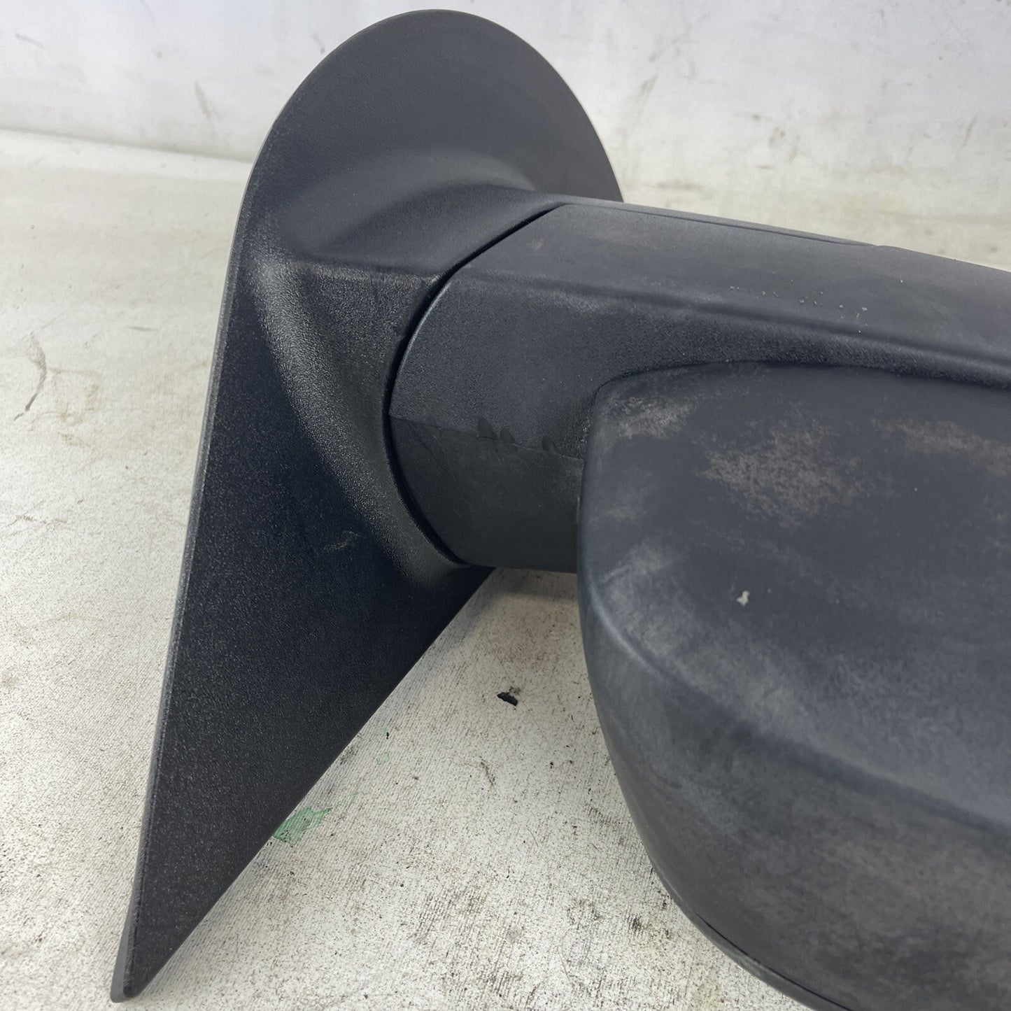 2007-2013 GMC SIERRA 1500 PASSENGER'S RIGHT SIDE VIEW DOOR MIRROR MANUAL ADJUST