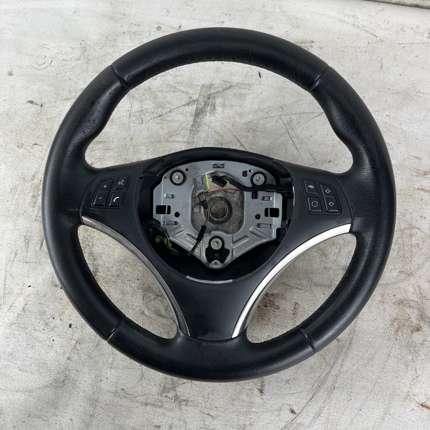 ? 07-11 OEM BMW E82 E90 E92 E93 X1 328 335 Sport Leather Steering Wheel Black MT