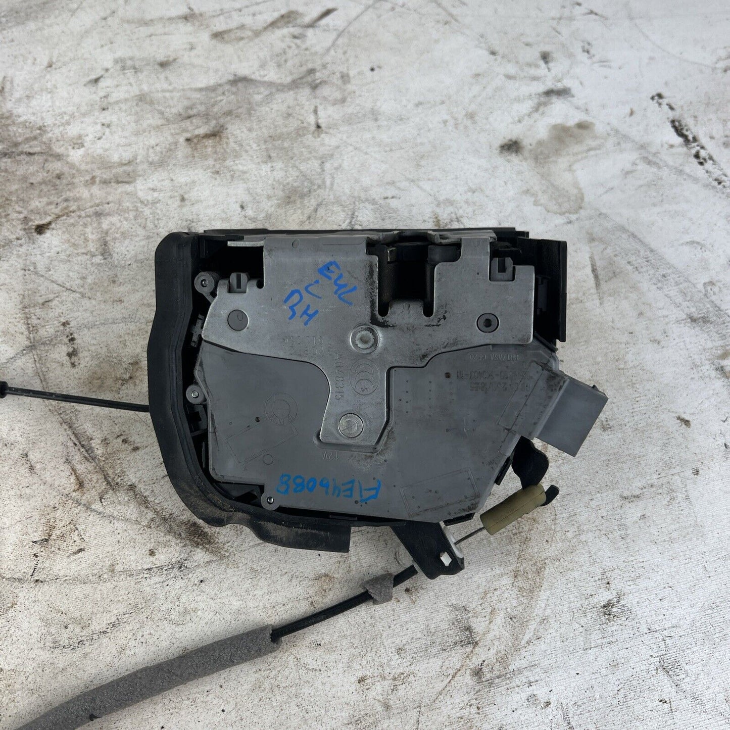 🥇01-06 BMW E46 3-SERIES COUPE CONVERTIBLE RIGHT DOOR LOCK LATCH ACTUATOR OEM