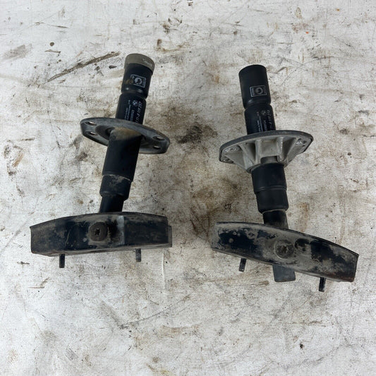 BMW 3 E36 Front bumper shock impact absorbers 8119257 8119258