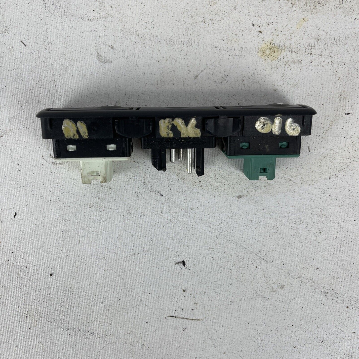 BMW OEM E36 92-95 FRONT & REAR WINDOW SWITCH DRIVER LEFT BUTTONS SET WHITE GREEN