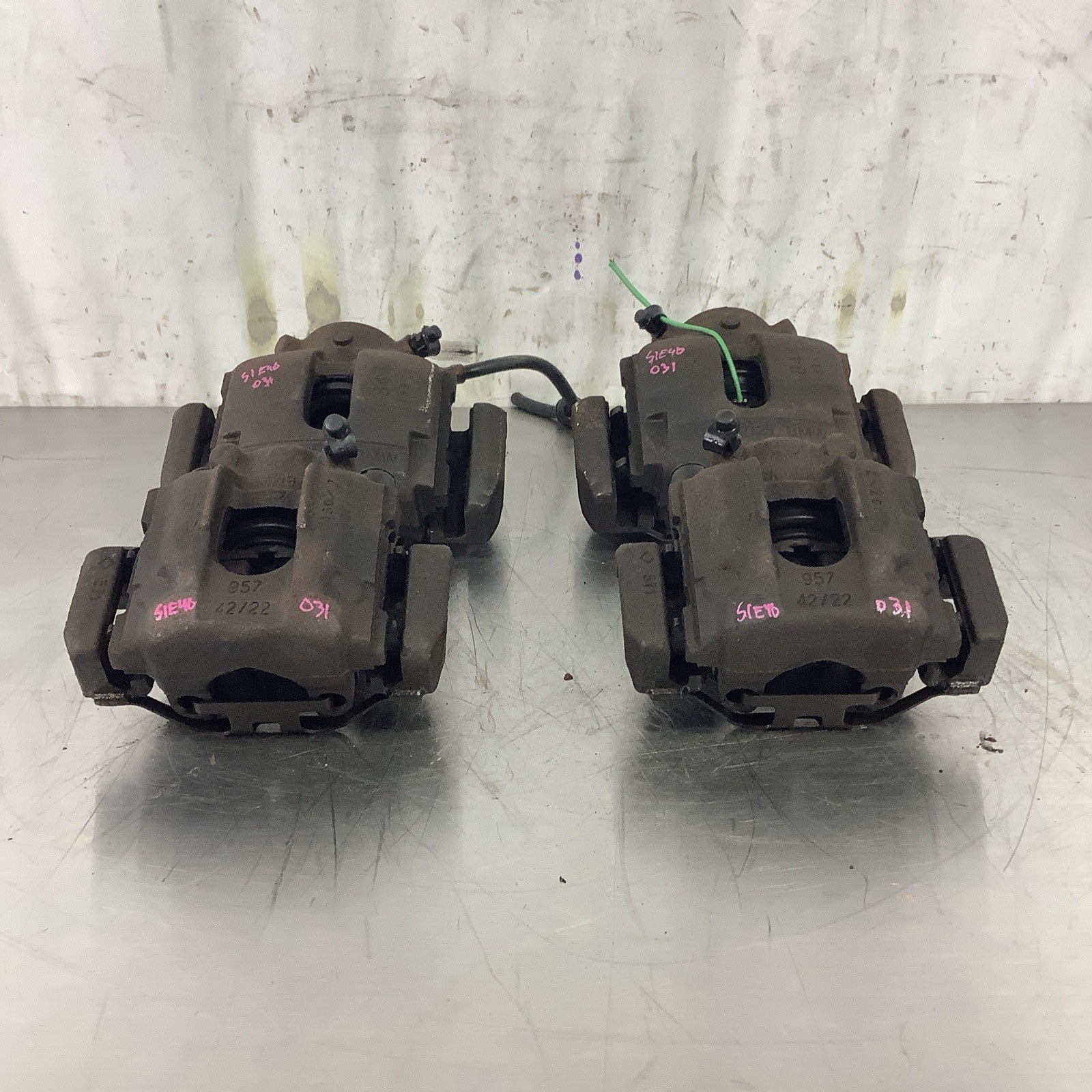 ? 01-10 OEM BMW E46 E83 X3 330ci Front Rear Left Right Brake Calipers SET