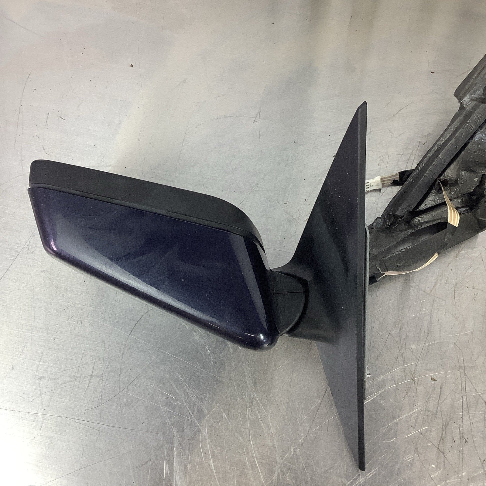 2003-2006 BMW 330i E46 Sedan Pass & Driver Side View Mirror Orient Blue SET