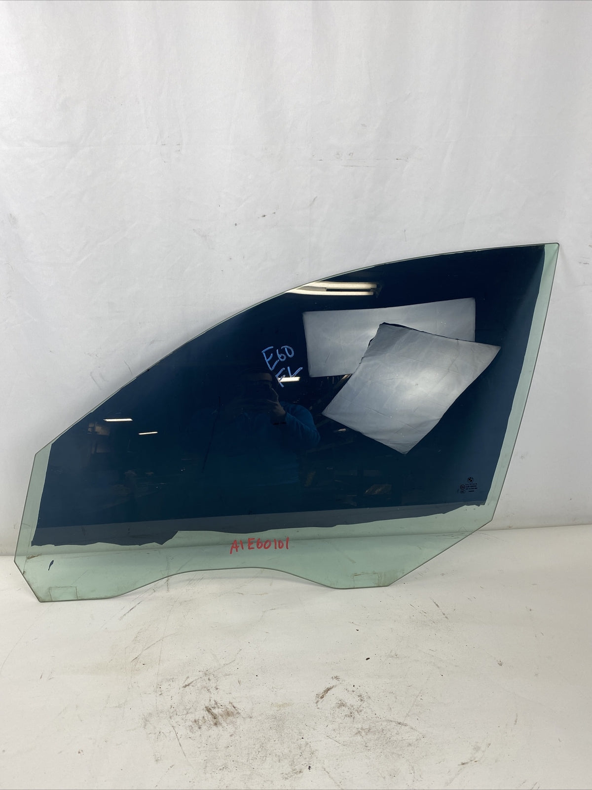 2004 - 2010 BMW 5 Series E60 Left Front Driver Door Glass  Window OEM