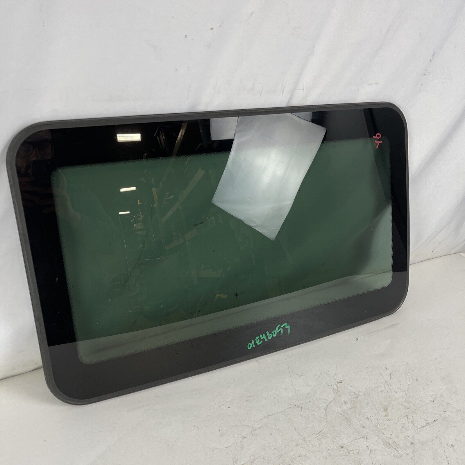 BMW E46 3-Series 4dr Sedan Moonroof Sunroof Glass Panel 1999-2005 USED OEM O52