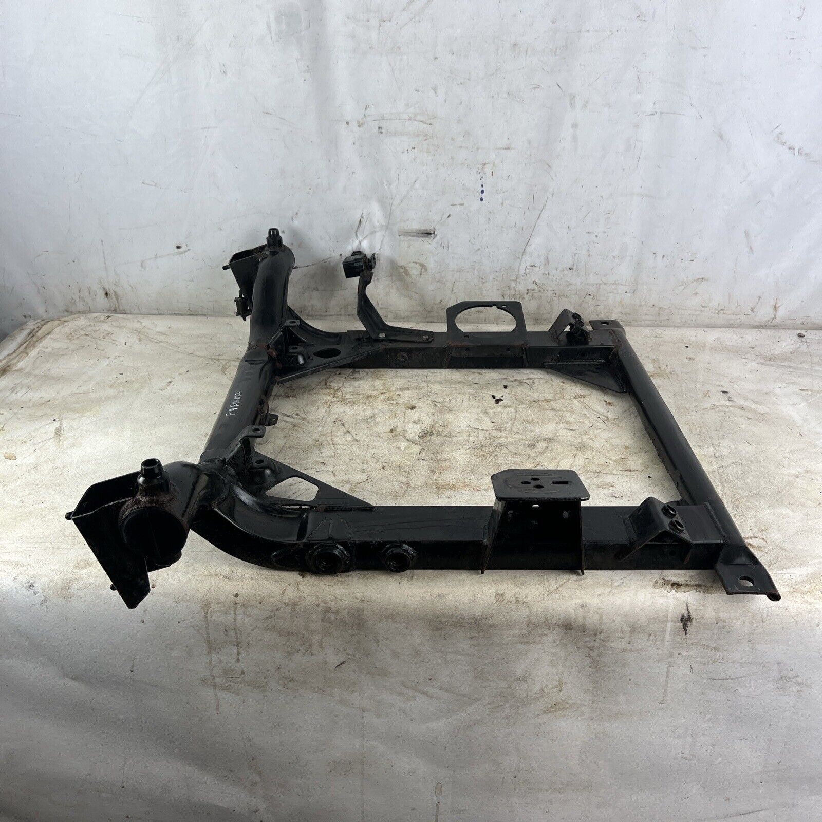 OEM BMW E46 AWD Front Subframe Engine Cradle 01-05 325xi 330xi