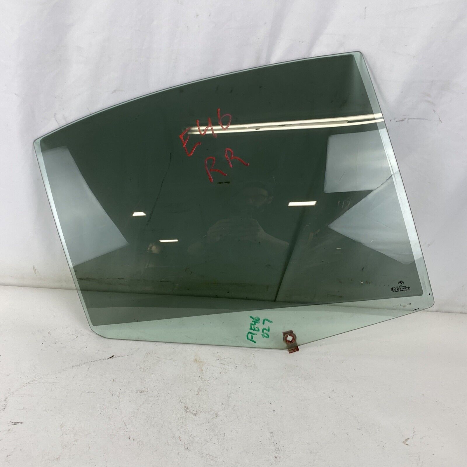 BMW E46 3-Series 4dr Sedan Right Rear Window Glass 325i 328i OEM USED F27