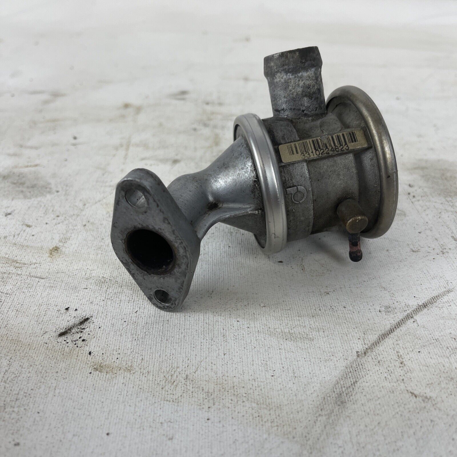 01 02 03 BMW E46 330 325 SECONDARY AIR EGR VALVE 1435420